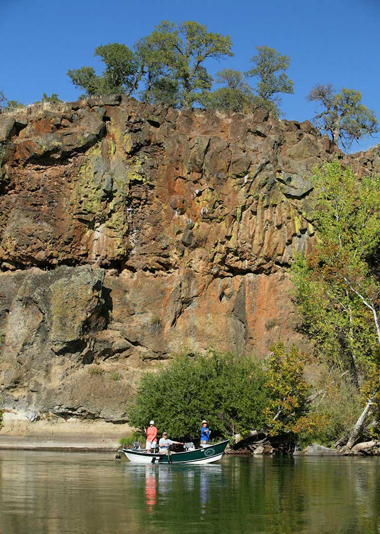 A drift boat on the Lower Sacramento River near Red Bluff